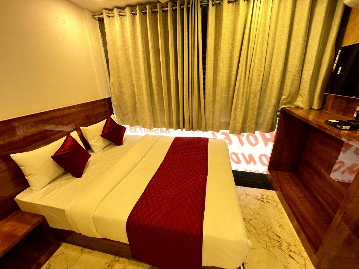 Hotel Delmond Prime- Near Nesco Bombaj Zewnętrze zdjęcie