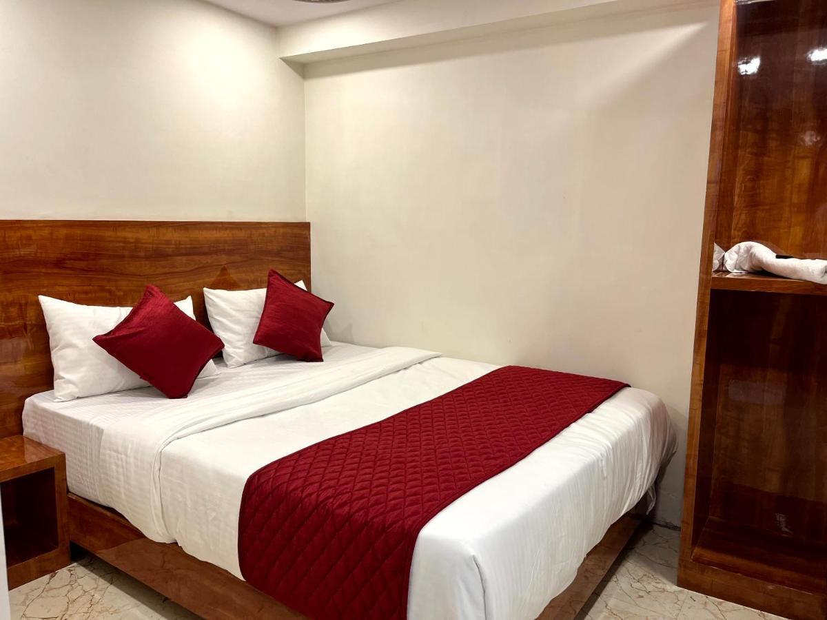 Hotel Delmond Prime- Near Nesco Bombaj Zewnętrze zdjęcie
